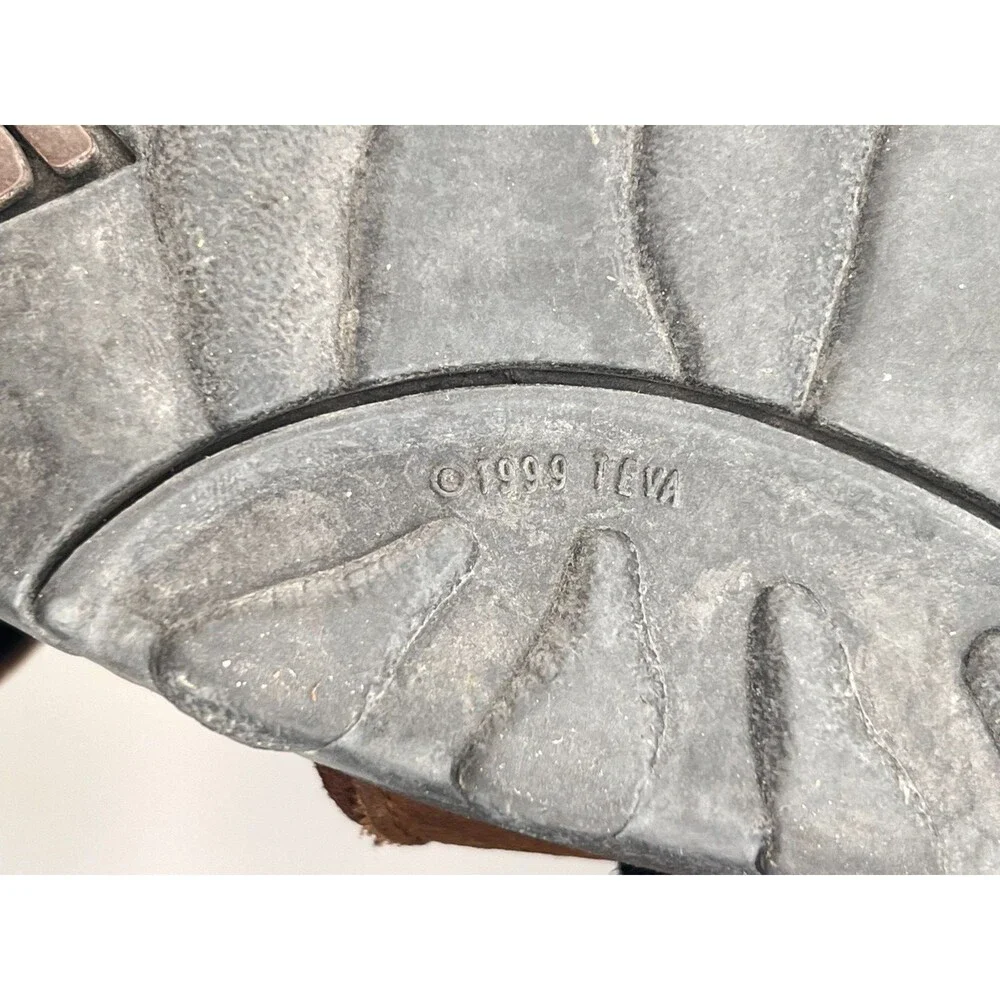 TEVA Brown Leather Sandals Women's 11 Outdoor Trail Summer Travel Garden 1371